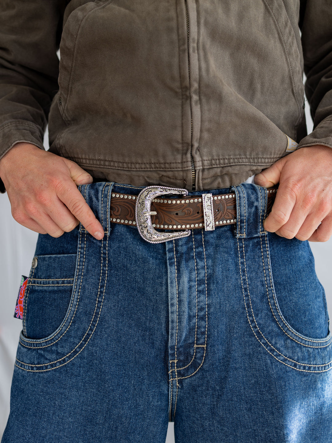 Frontier Stud Buckle Belt