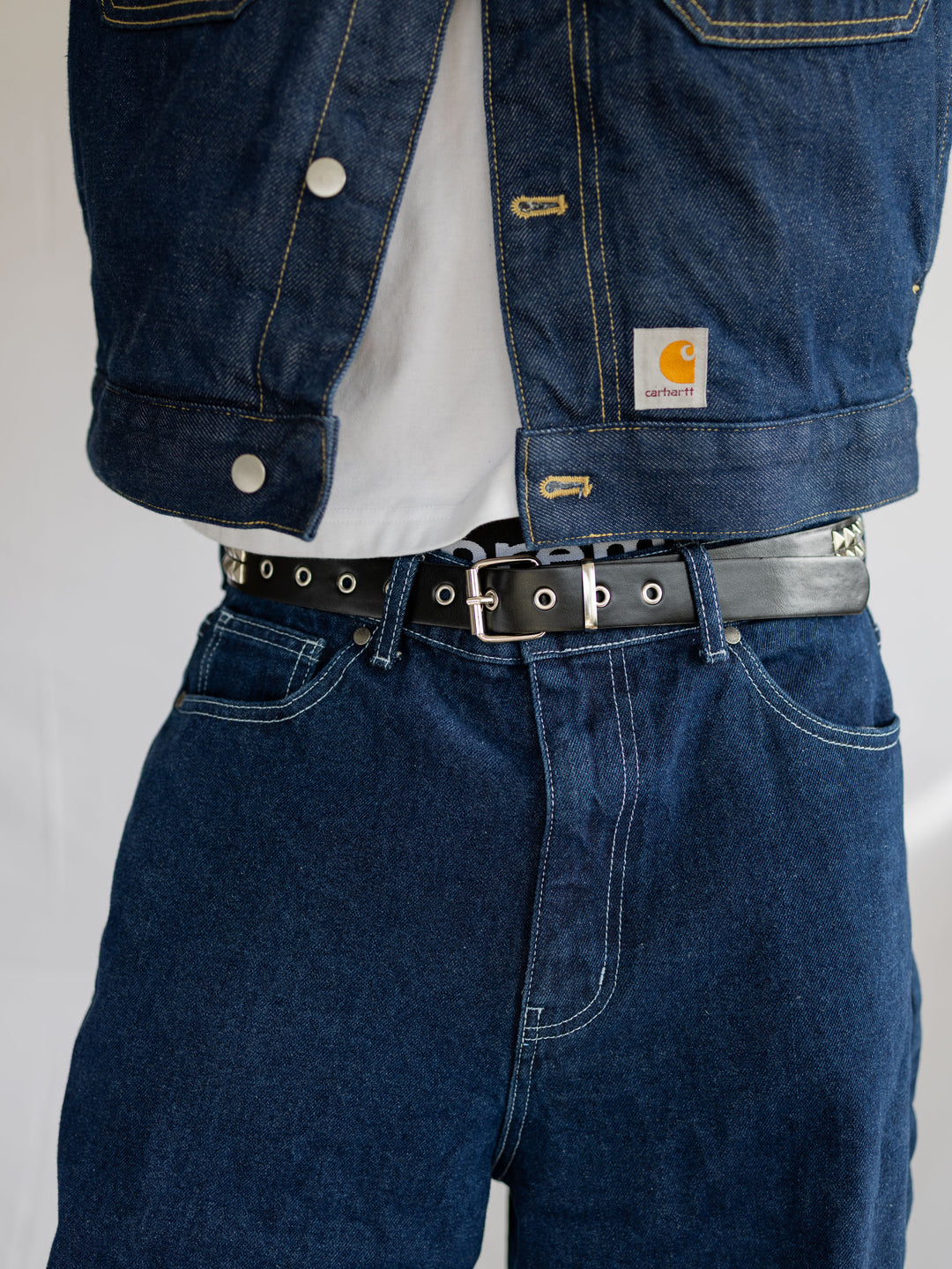 Ceinture noire cloutée