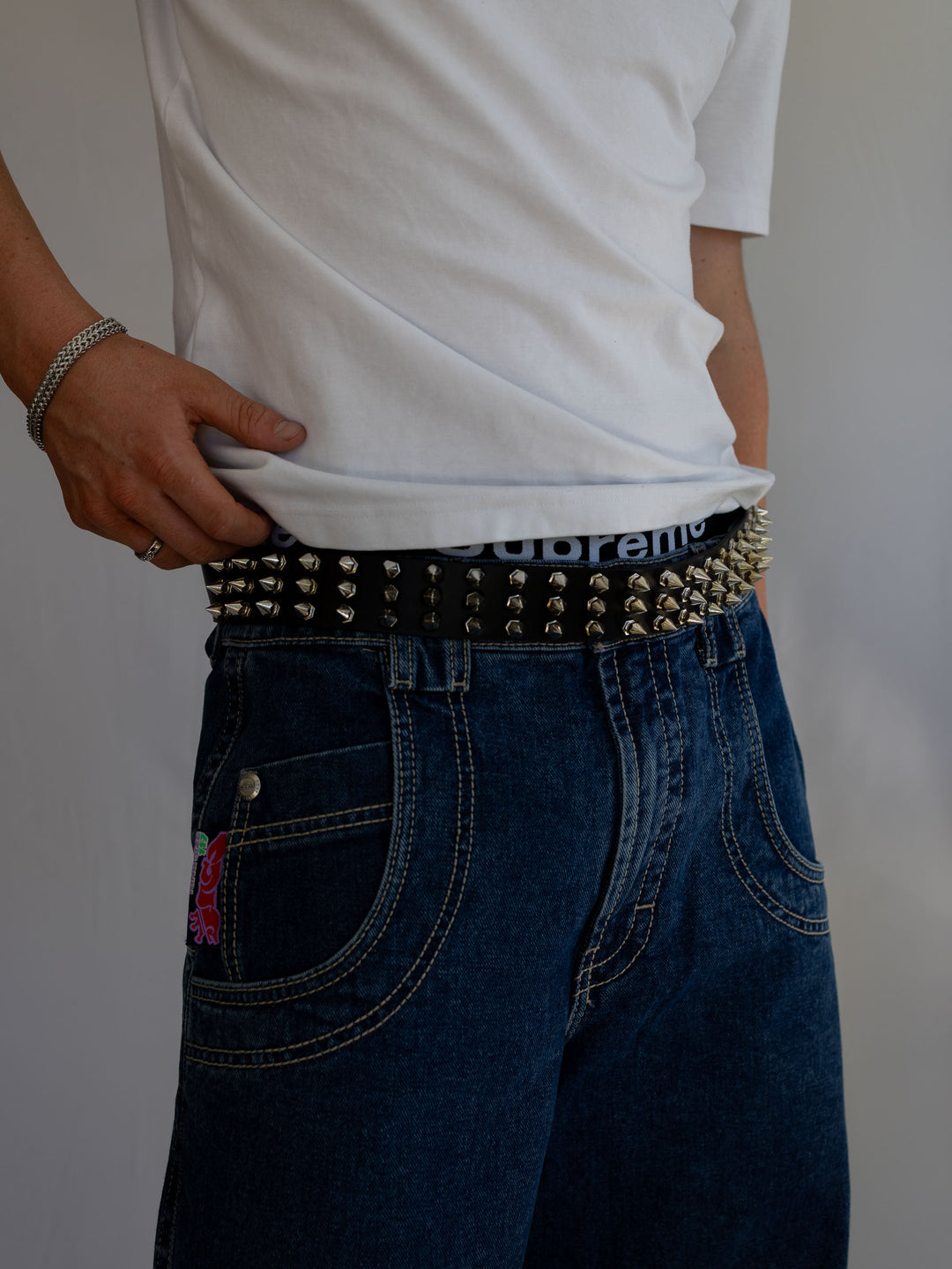 Ceinture noire cloutée