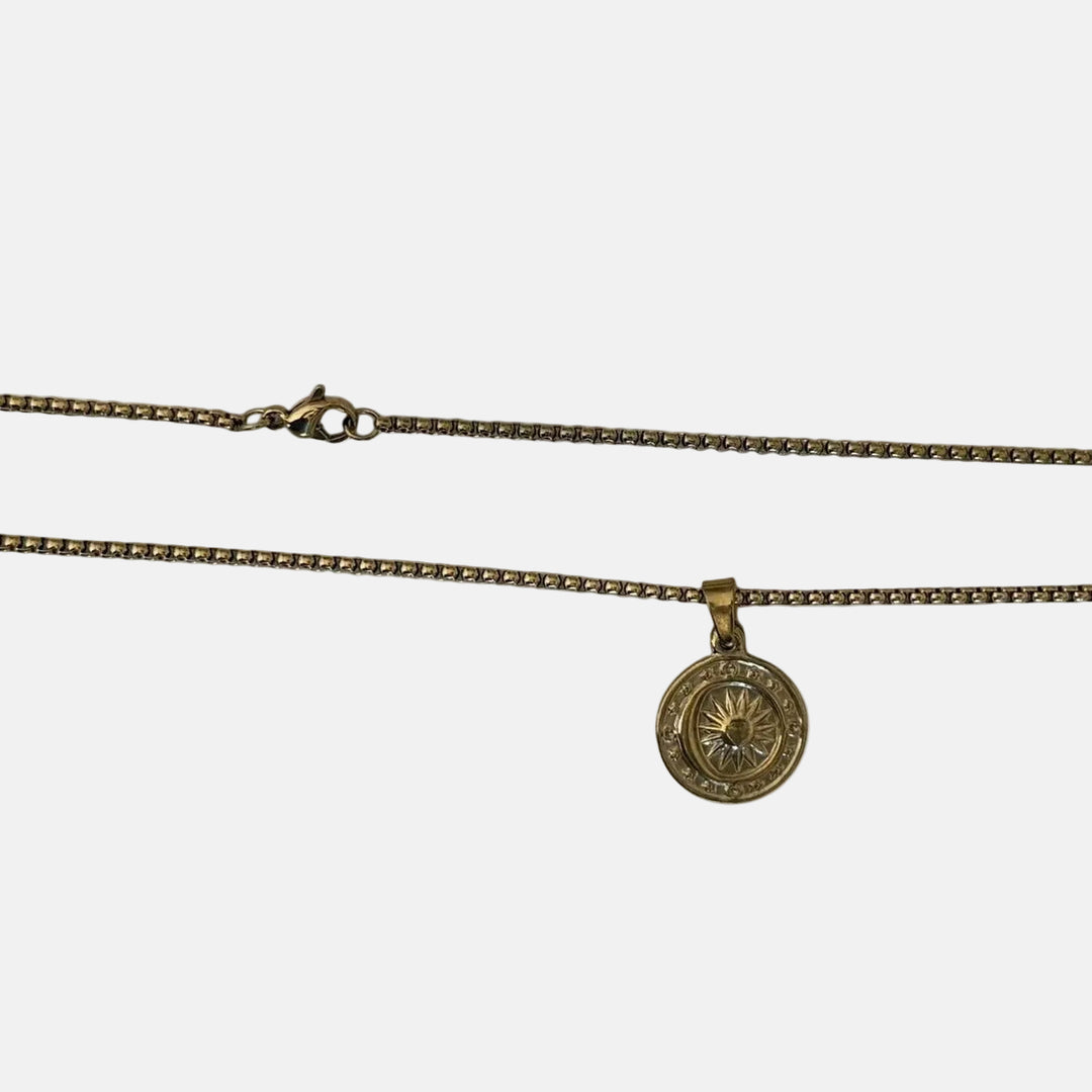 Gold Coin Pendant Necklace - Rynor