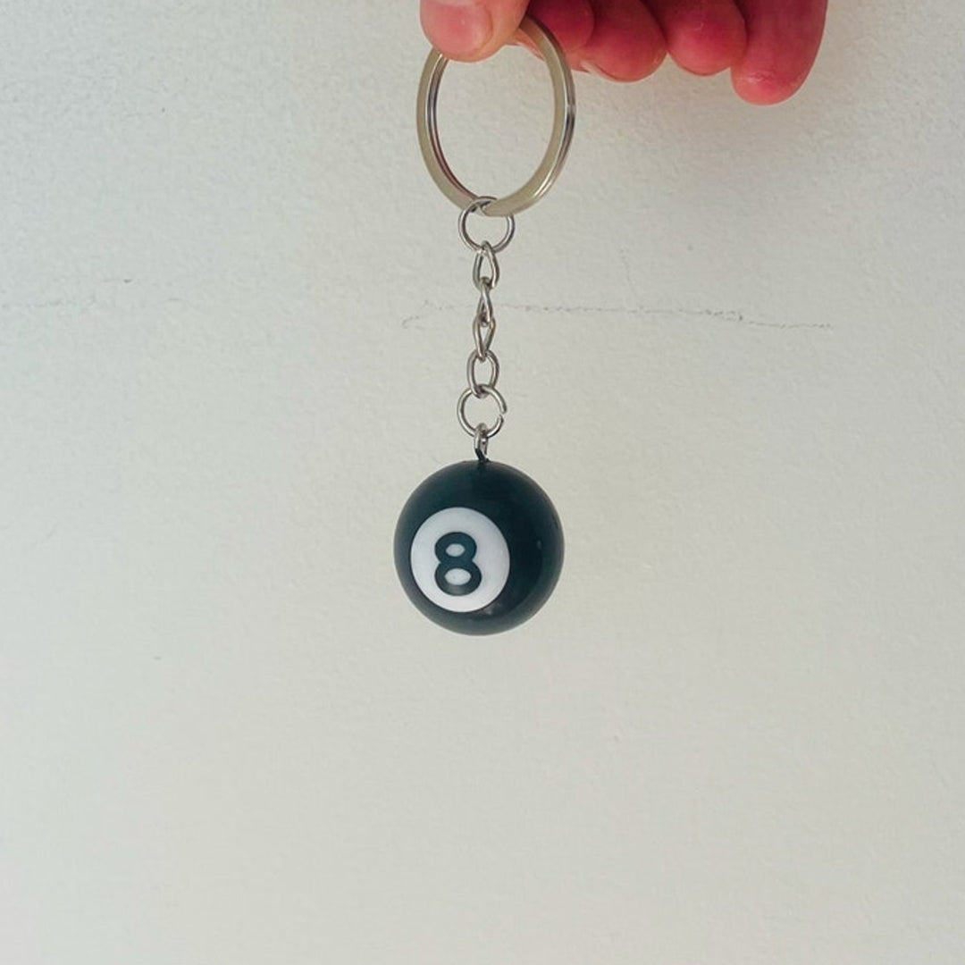 Lucky Eight Ball Keychain