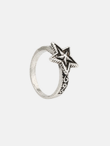 Nova Star Ring
