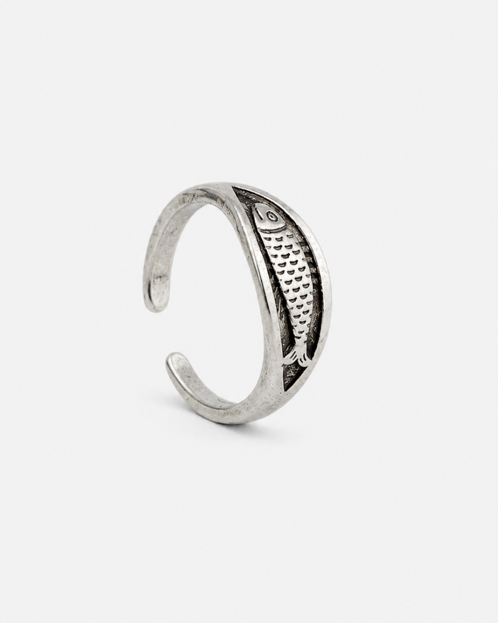 Silverfish Band Ring
