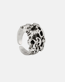 Skull Cluster Ring