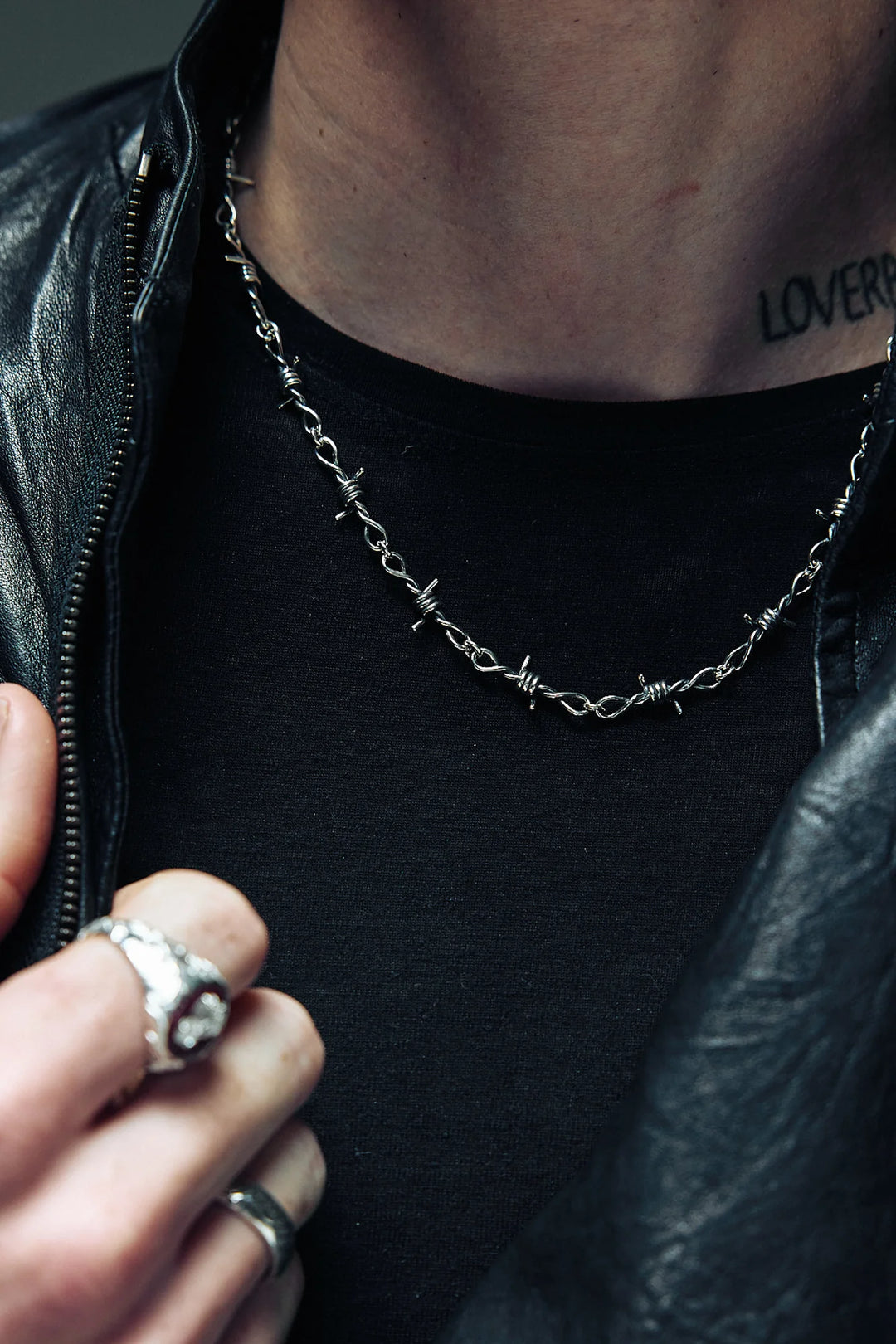 Barbed Wire Chain - Rynor