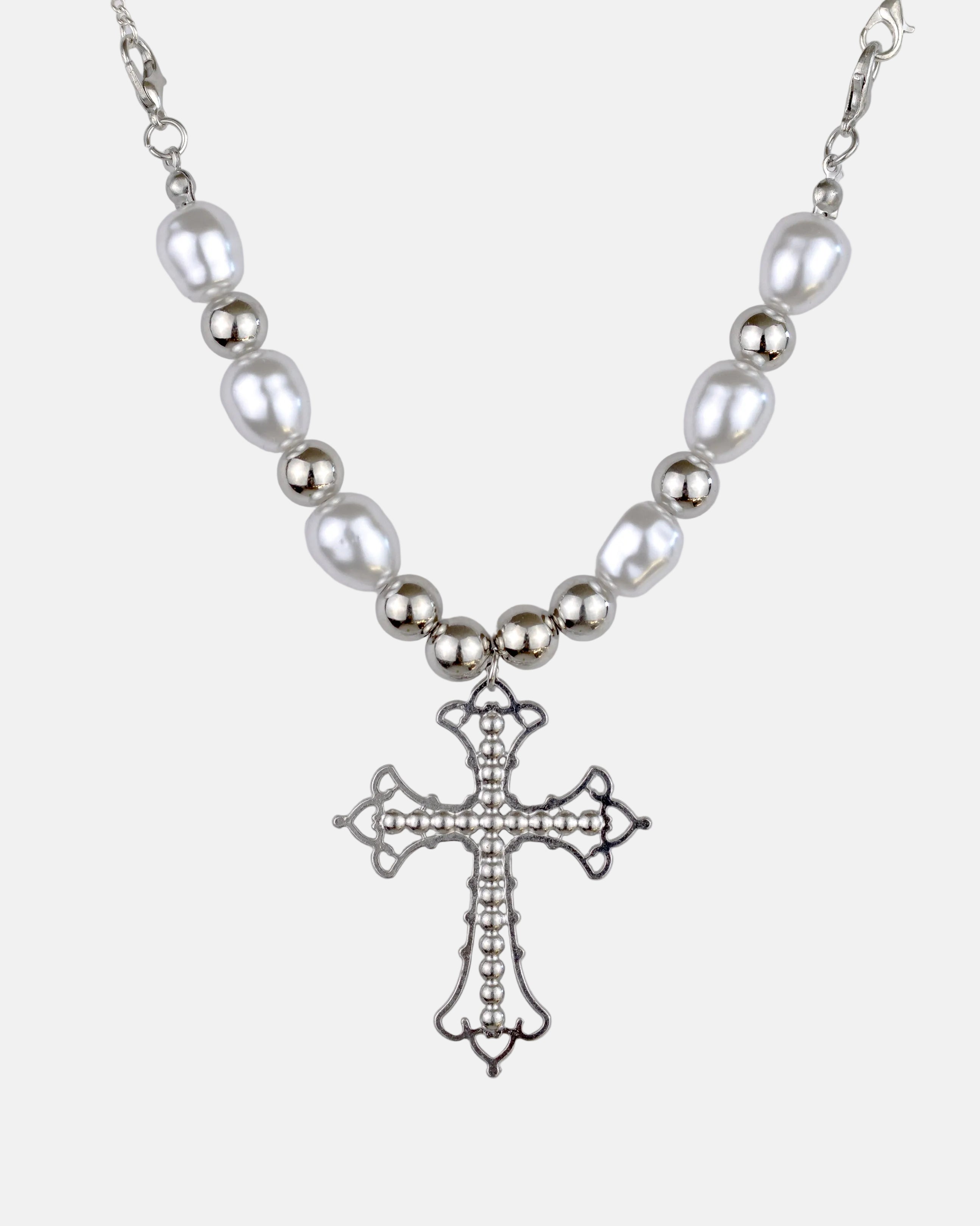 Rynor Belize Silver Cross Necklace – pearl bead necklace with silver cross pendant, product photo on white background
