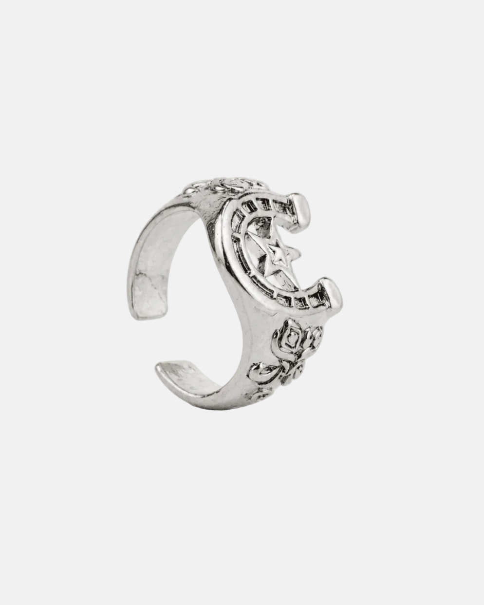 Rynor Cowboy Star Ring – 925 sterling silver horseshoe ring with star, product photo on white background