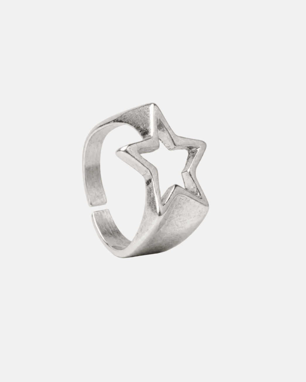 Rynor Open Star Ring – silver stainless steel open star ring, product photo on white background