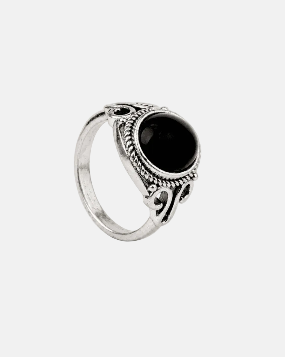 Rynor Silver Silo Ring – 925 sterling silver band ring with oxidized detailing, product photo on white background